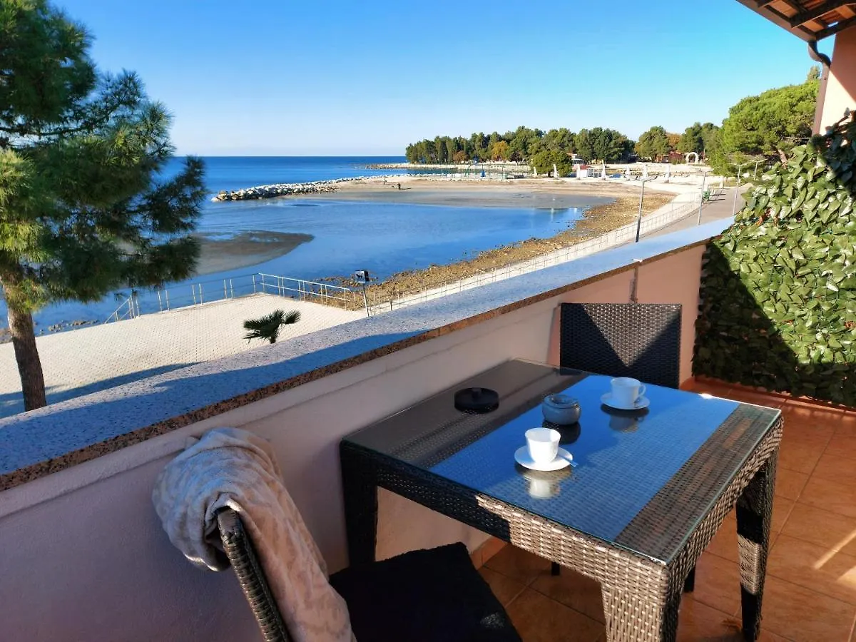 Vila Rita Apartments Umag