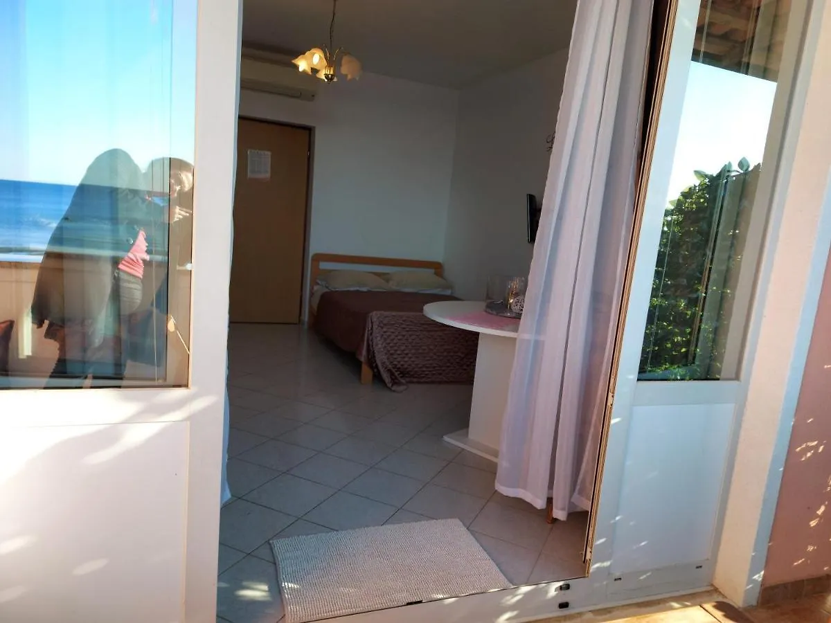 Vila Rita Apartments Umag